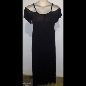 Black Off The Shoulder Maxi Dress